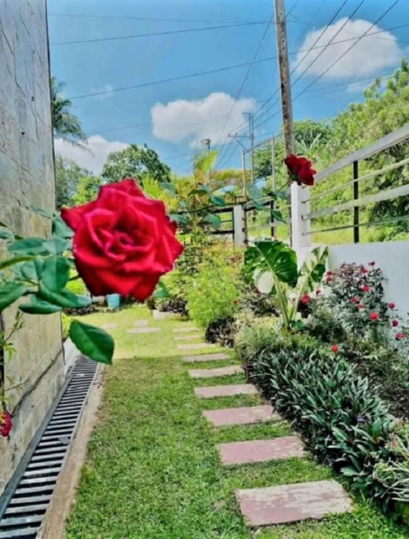 Queen Isabel Private Villa and Events Place Vacation rental in Tagaytay