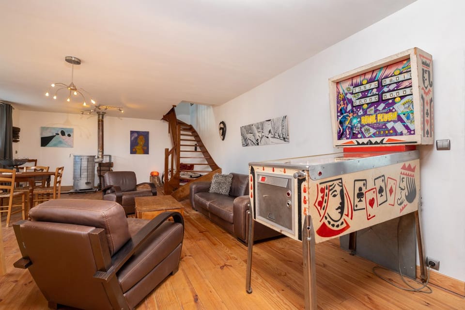 Property building, Living room