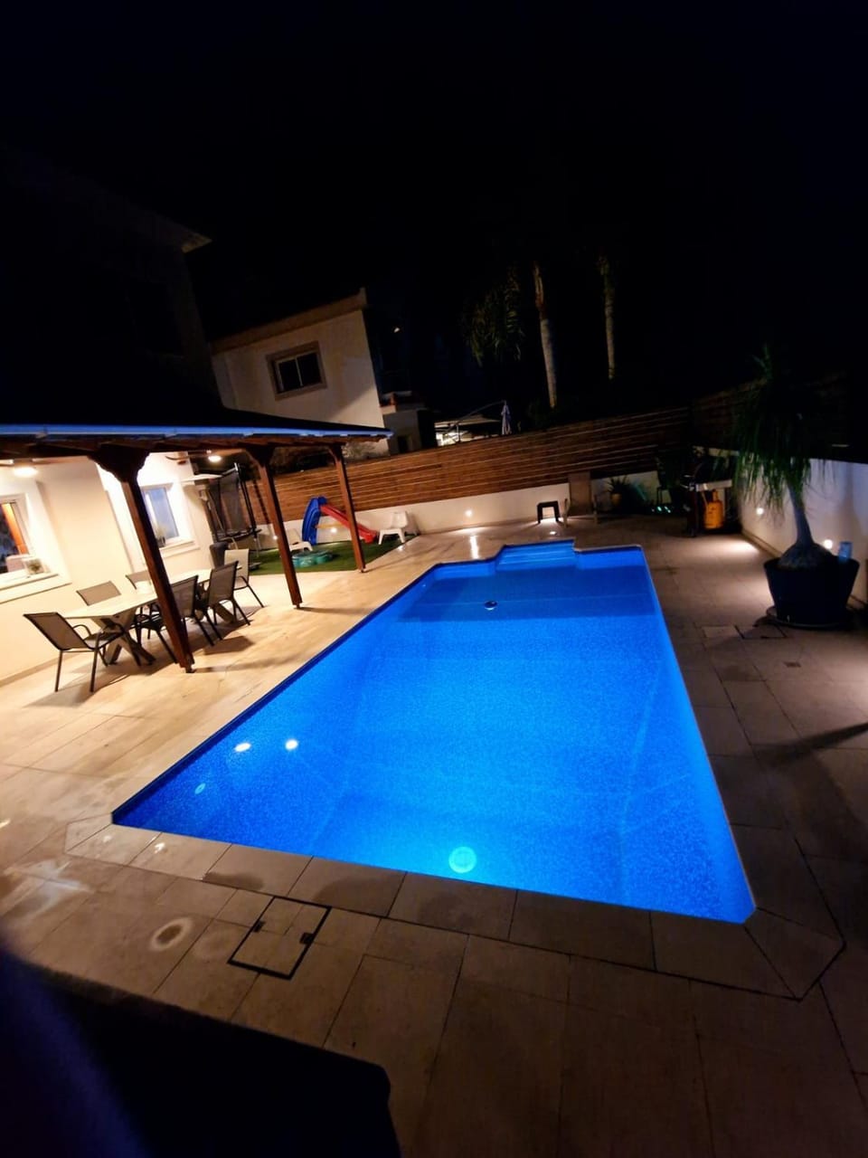 Swimming pool