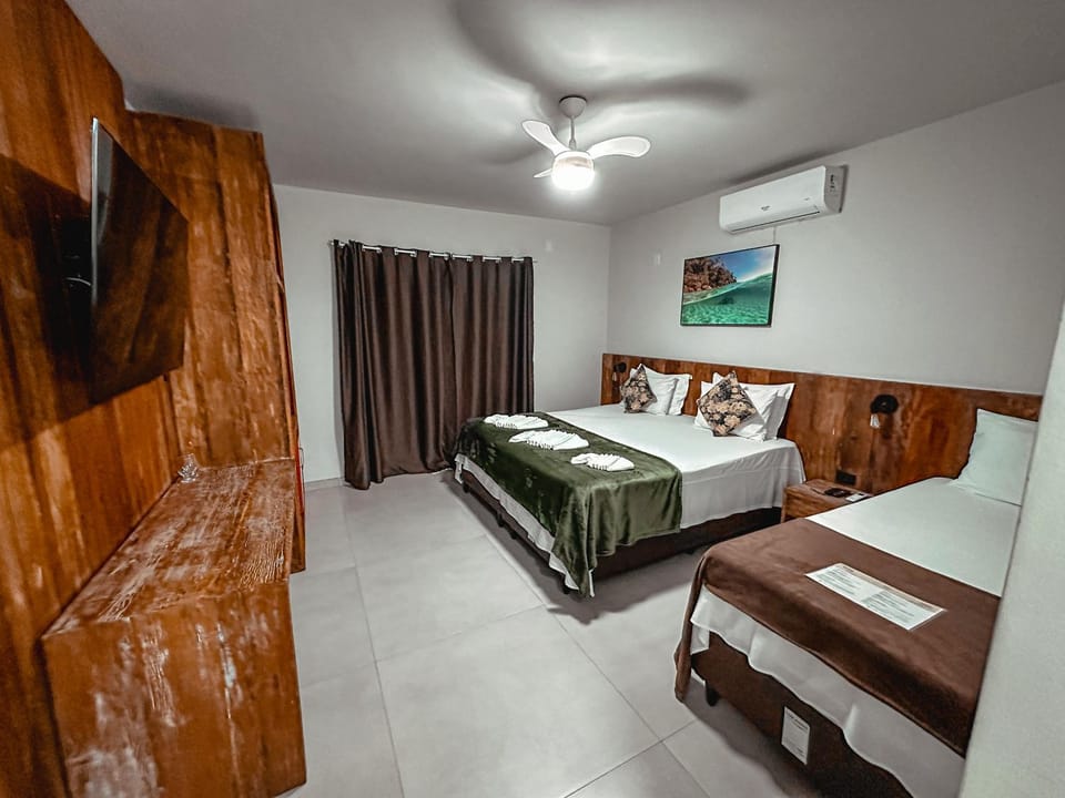 Bed, TV and multimedia, air conditioner