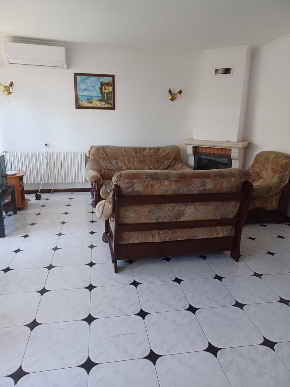 Living room, Seating area