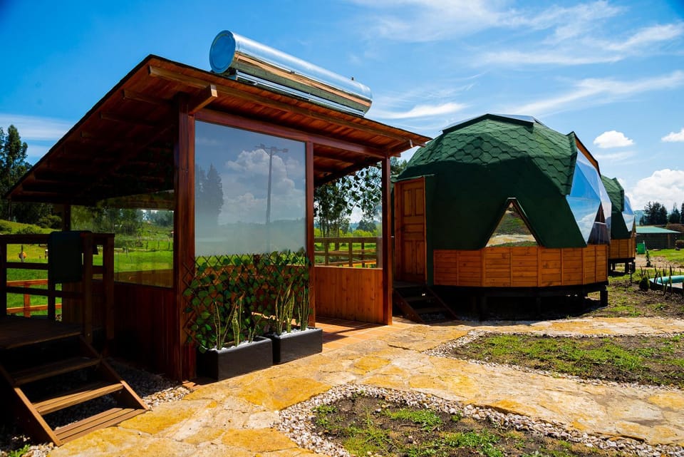Property building, Facade/entrance, Solarium