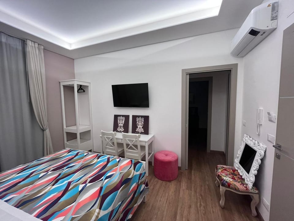 TV and multimedia, Bedroom