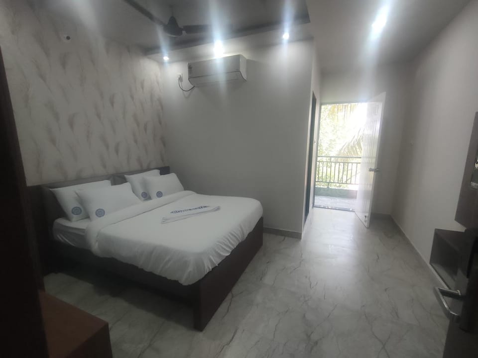 Crown Suites Hotel in Karnataka