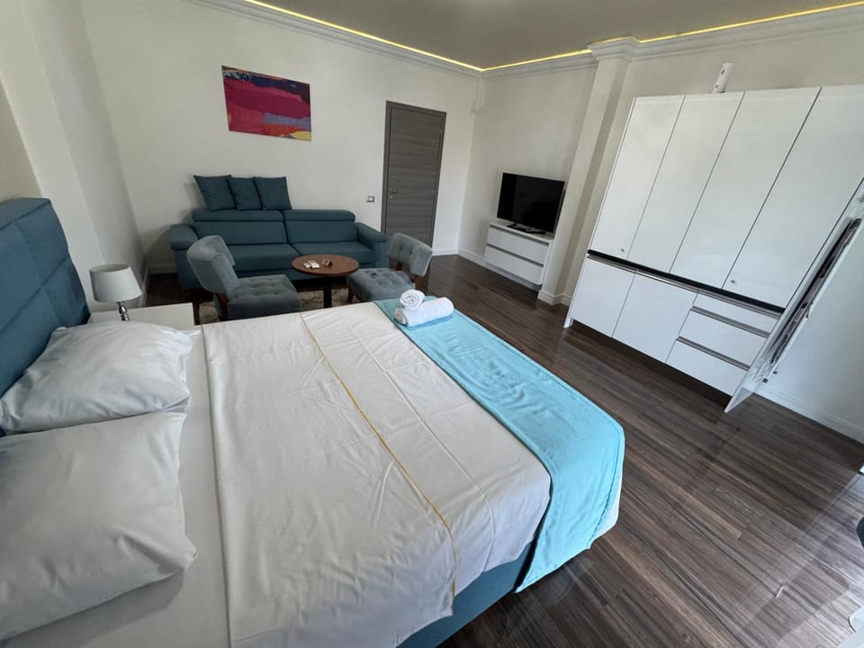 White Tower-Studio Apartment in Constanta