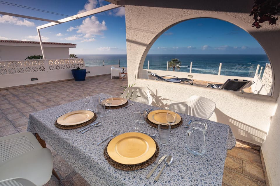 View (from property/room), Balcony/Terrace, Balcony/Terrace, Dining area, Sea view