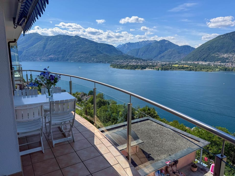 Orizzonte Blu by HolAp SA Apartment in Canton of Ticino