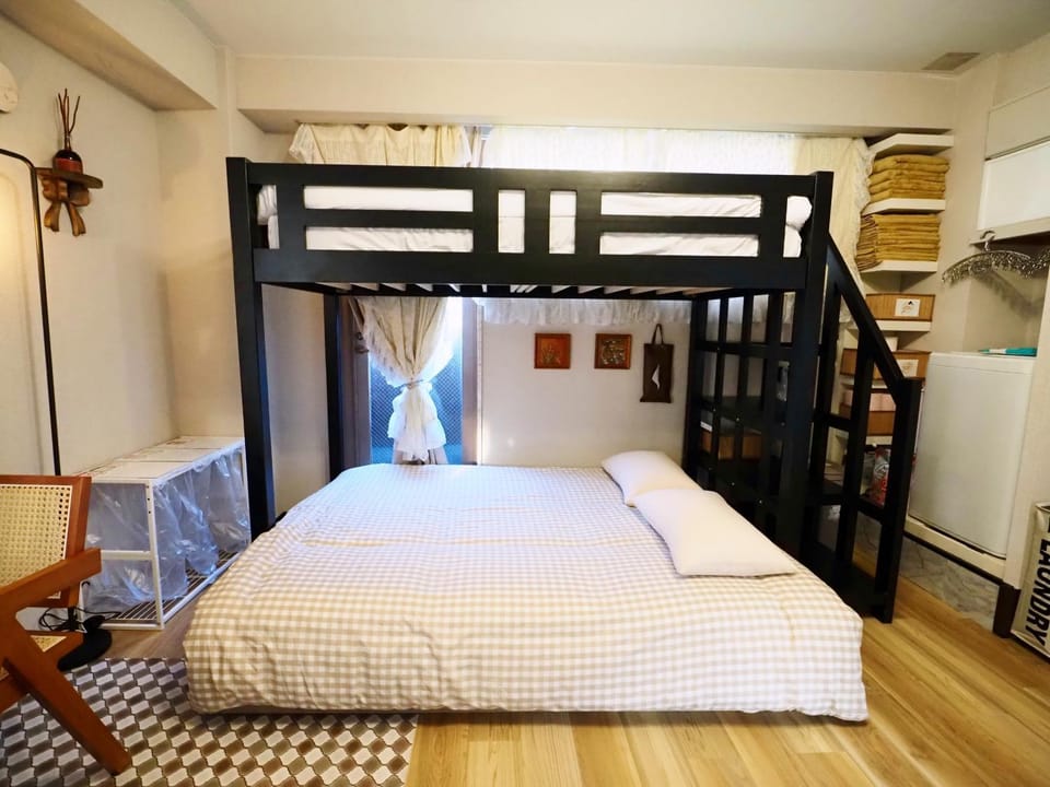 Bed, Bedroom, bunk bed