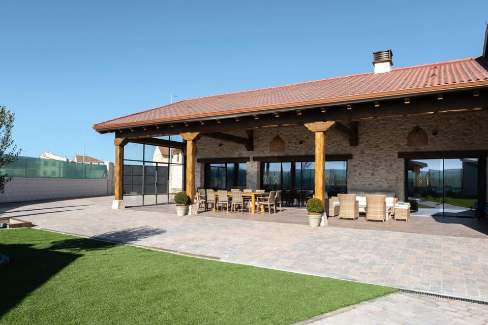 Property building, Patio, Garden view