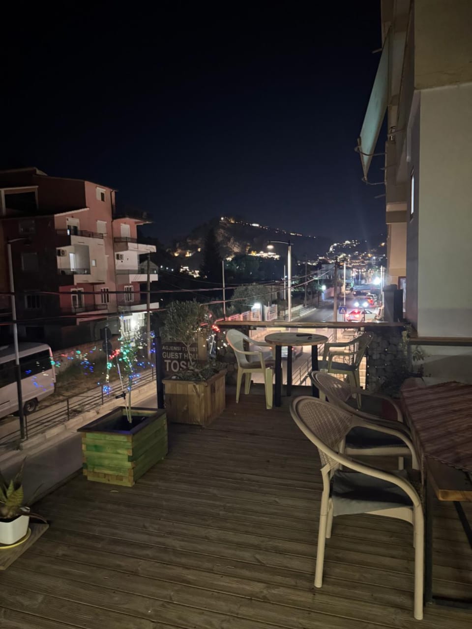 Night, View (from property/room), Balcony/Terrace, Seating area, City view