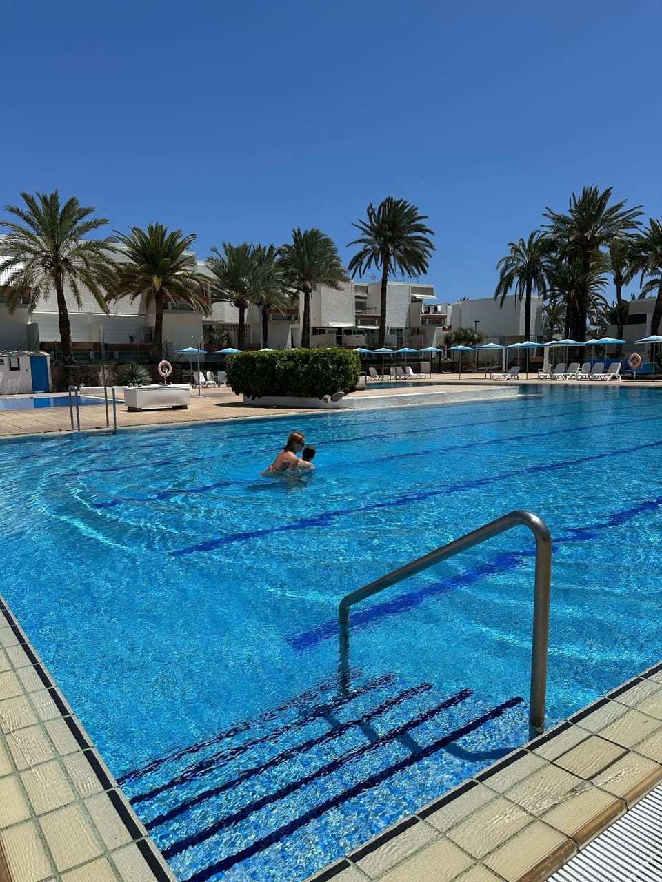 Day, Pool view, Swimming pool, Swimming pool, sunbed
