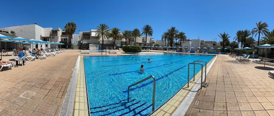 Swimming pool, Swimming pool