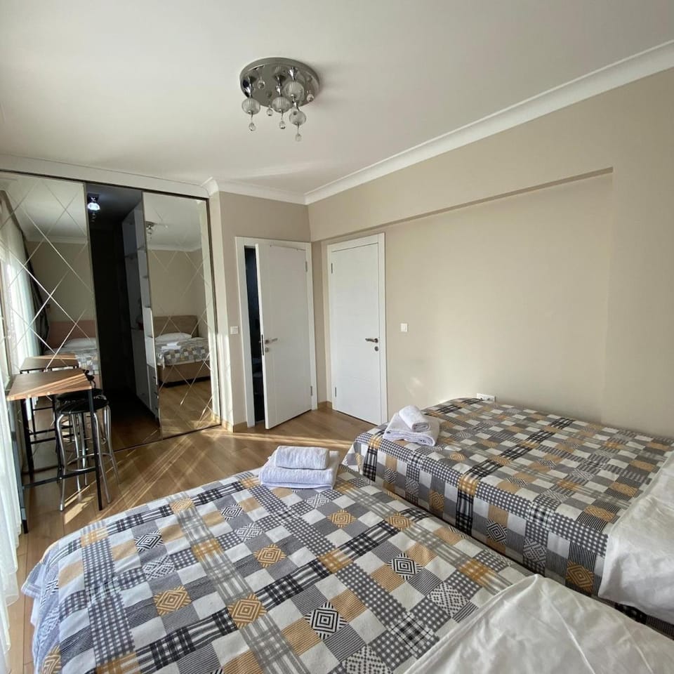 Cozy home - Garden, fireplace & cinema experience Villa in Ankara