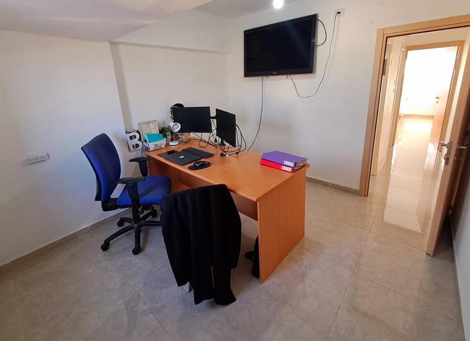 דירה מרווחת ומוארת בבית שמש עם נוף מהמם! Apartment in Jerusalem District