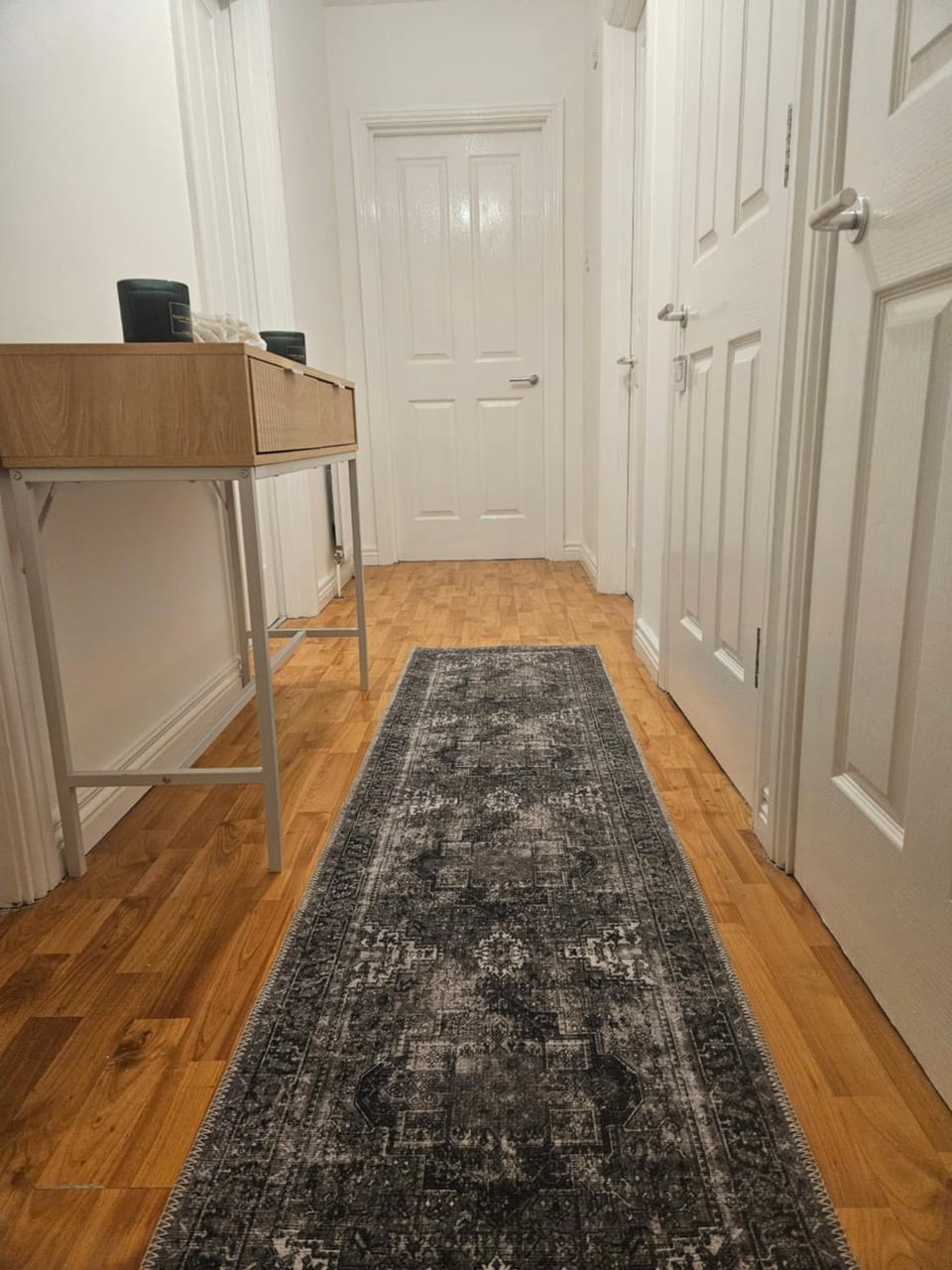 Spacious Riverfront Apartment Apartment in Londonderry