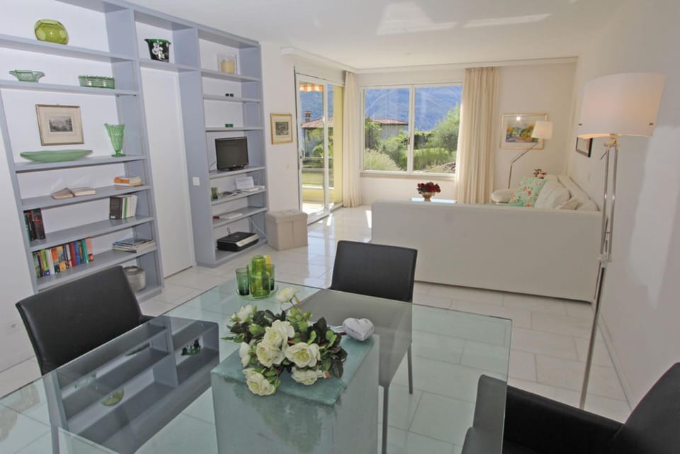 Residenza Ascomonte, Parterre, App 30 by HolAp SA Apartment in Ascona