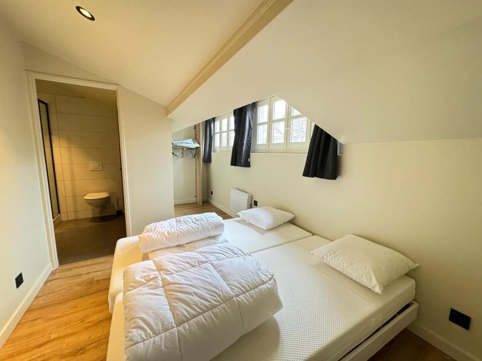 Studio rénové dans une charmante résidence Apartment in Saint-Étienne