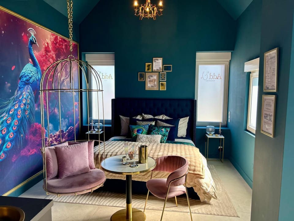 Dining area, Bedroom