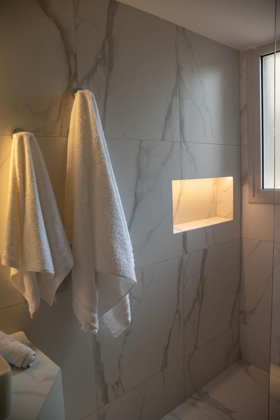 Bathroom, towels