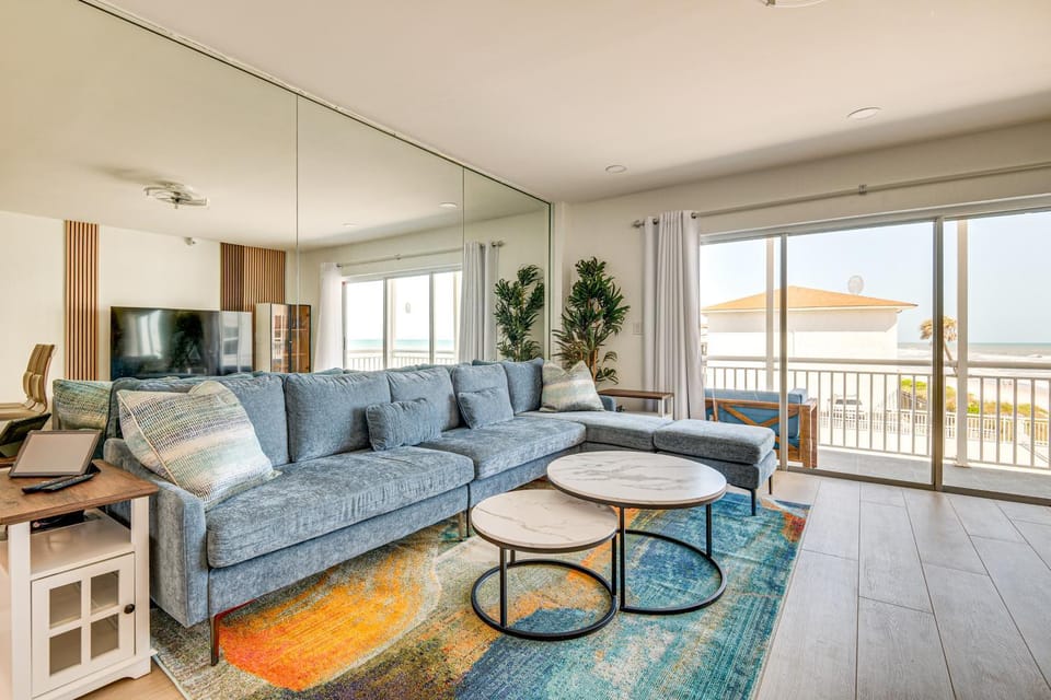 Steps to Ocean: Satellite Beach Condo w/ Balcony House in South Patrick Shores