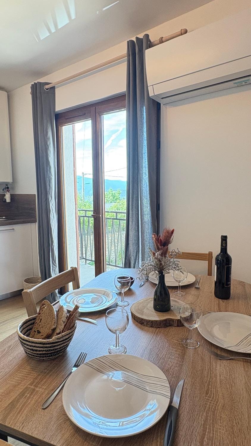 View (from property/room), Dining area