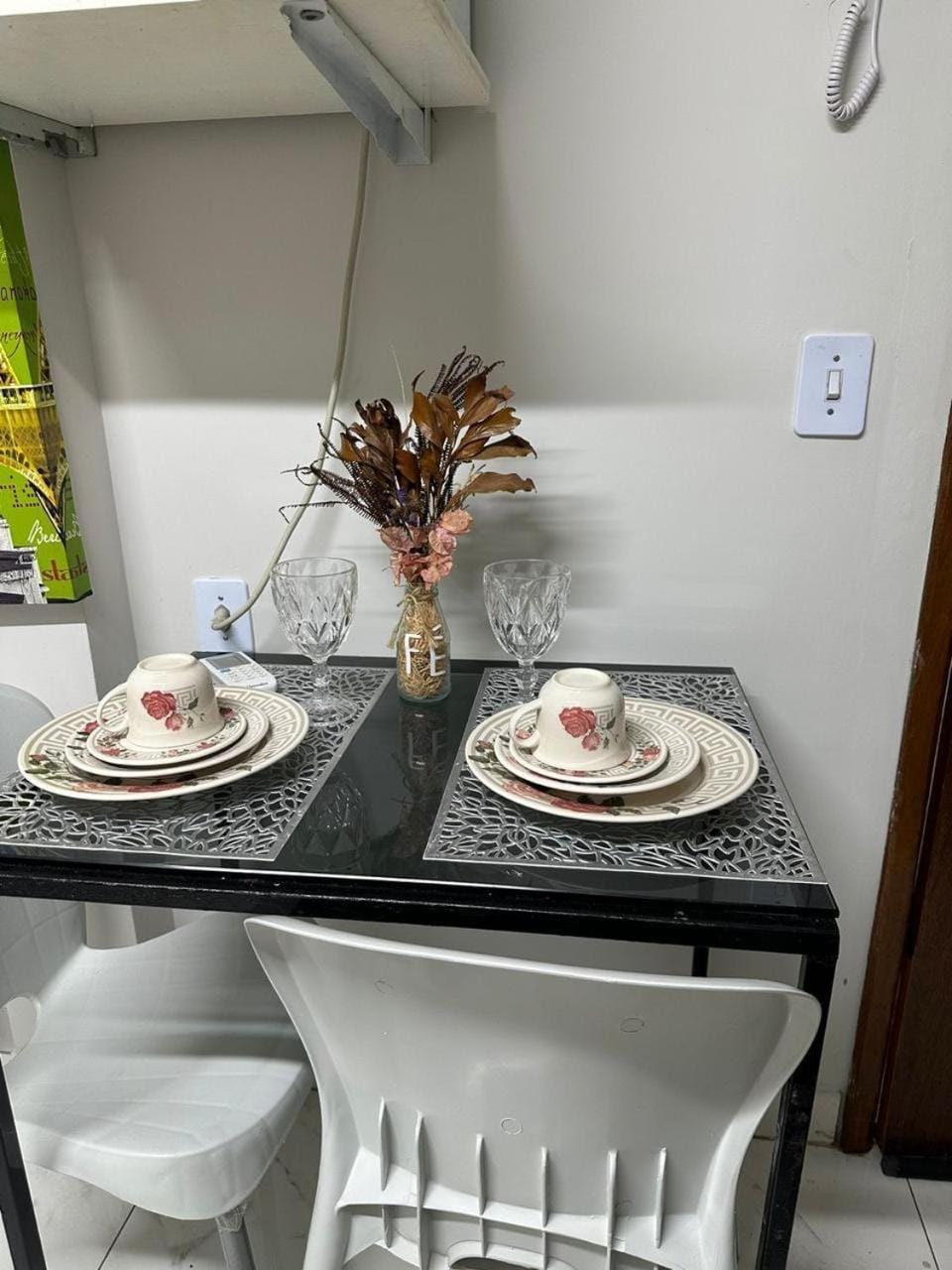 12 Kitnet, central, completa com tv smart Apartment in Montes Claros