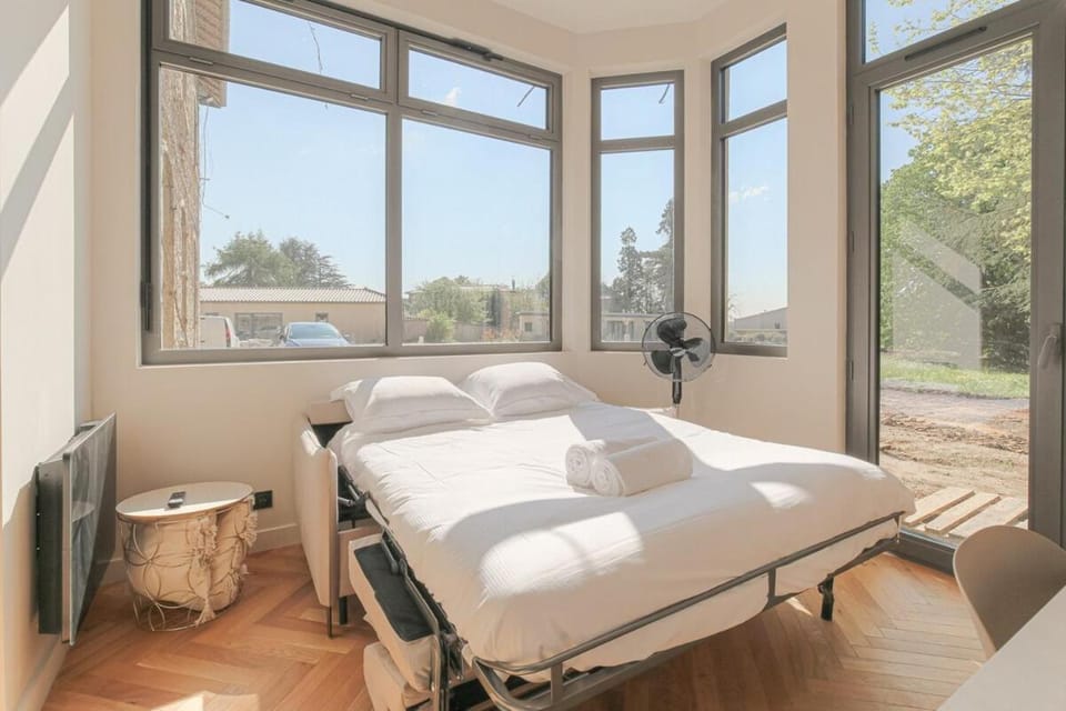 Studio confortable avec terrasse, Ecully Apartment in Lyon