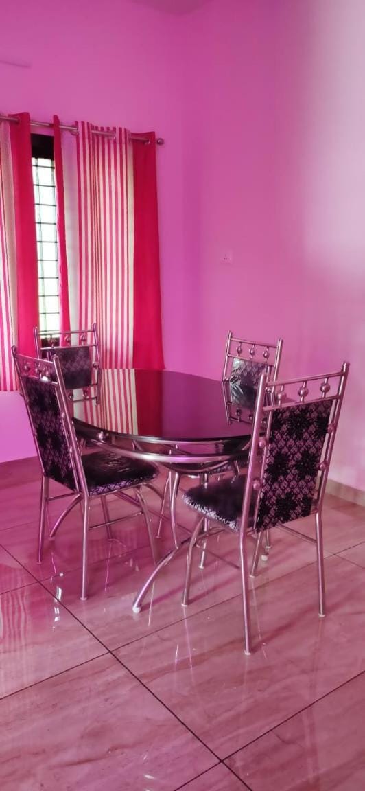 VILLA VISTA Apt RENTAL Apartment in Alappuzha