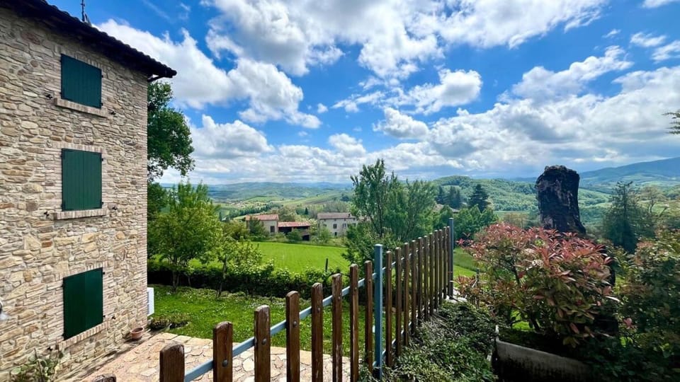 Case Bosi 12 - Vista Appennino - MAB Unesco Parma House in Emilia-Romagna