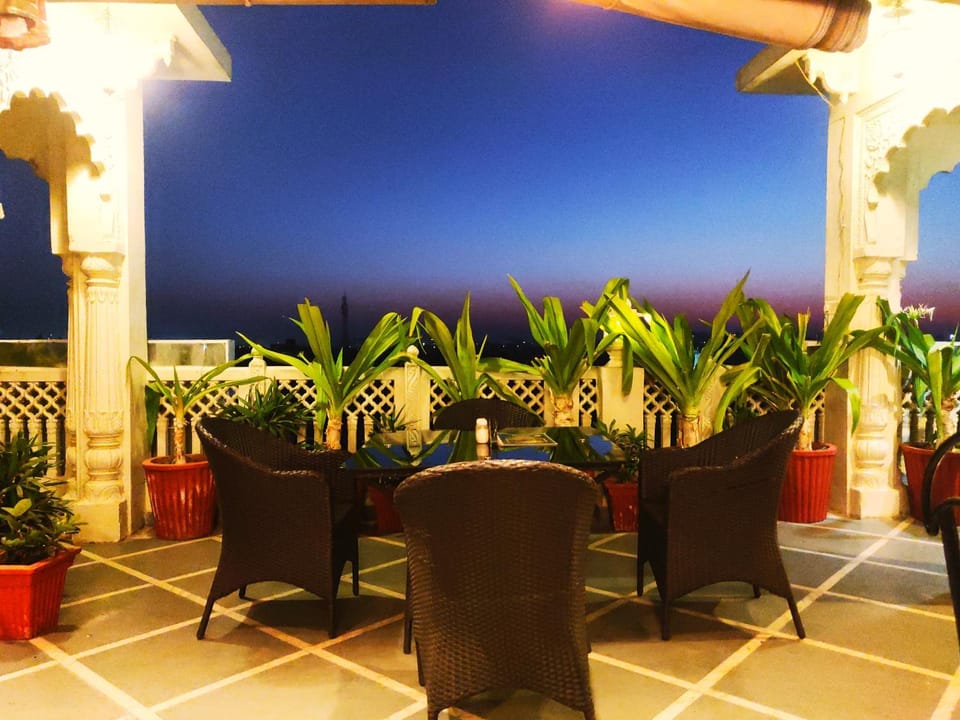 Patio, Restaurant/places to eat