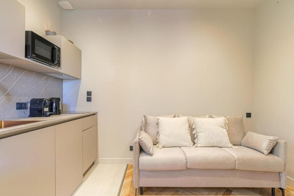 Appartement moderne et confortable , Ecully Apartment in Lyon