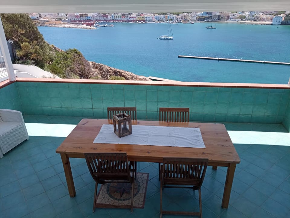 Day, Natural landscape, View (from property/room), Balcony/Terrace, Sea view
