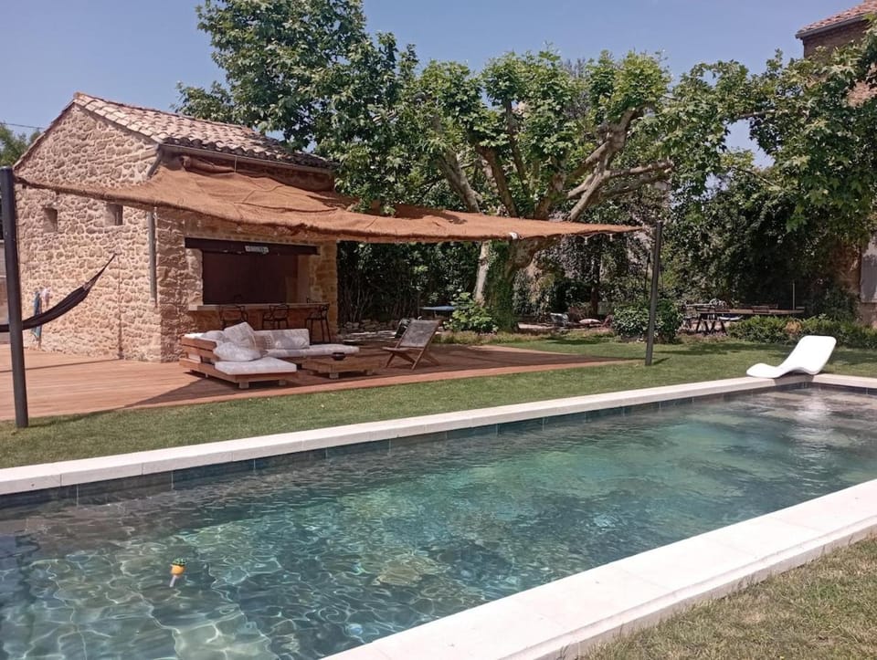 Mas Samuel magnifique demeure en provence avec piscine et jacuzzi Villa in Pernes-les-Fontaines