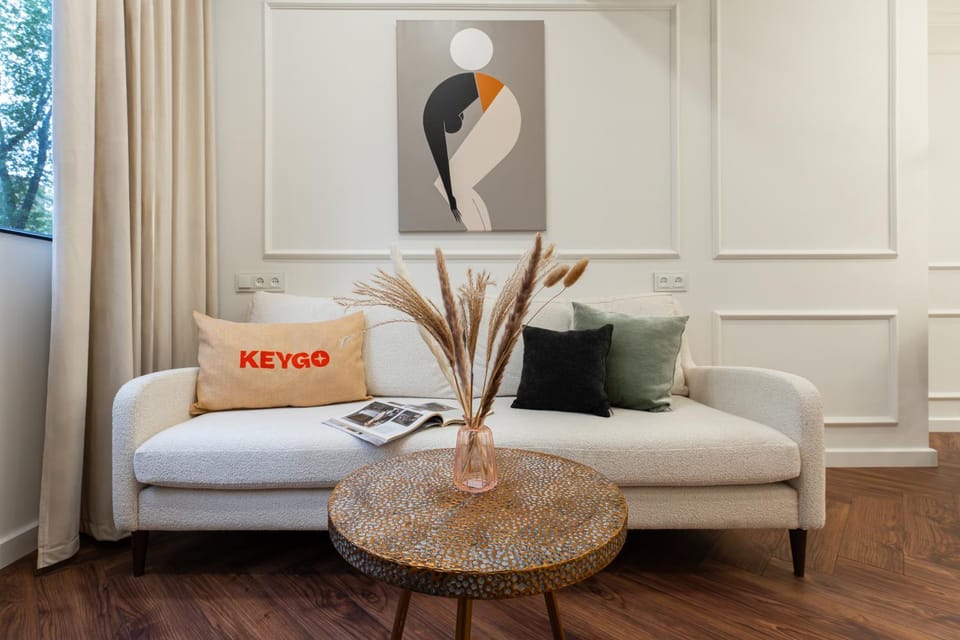 Living room, Decorative detail, Seating area