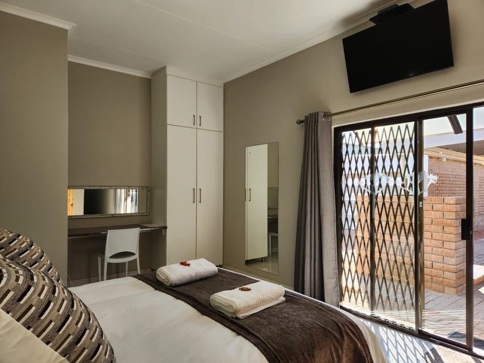 TV and multimedia, Bedroom