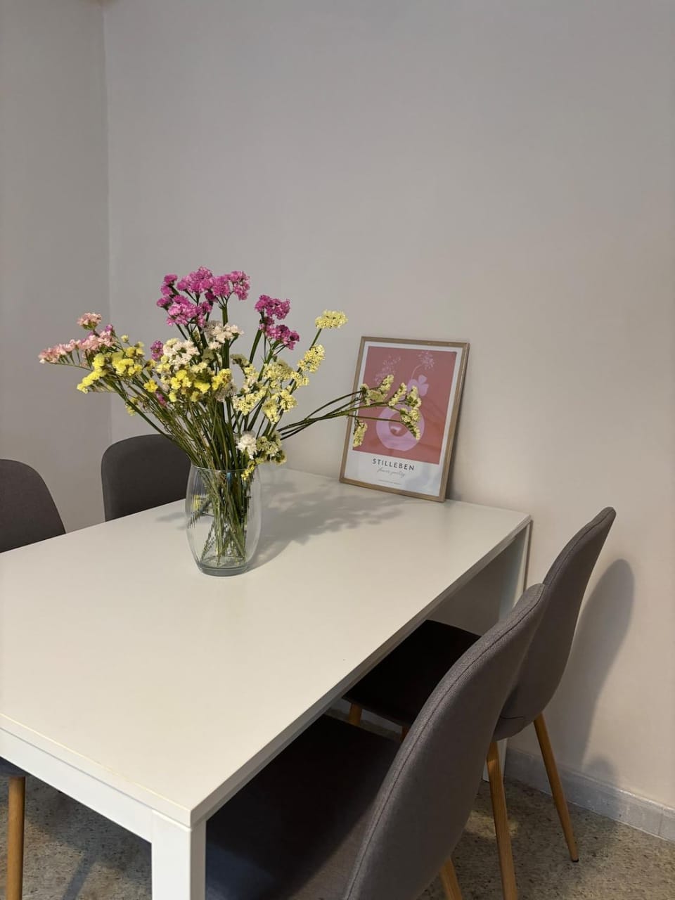 Dining area, kitchen
