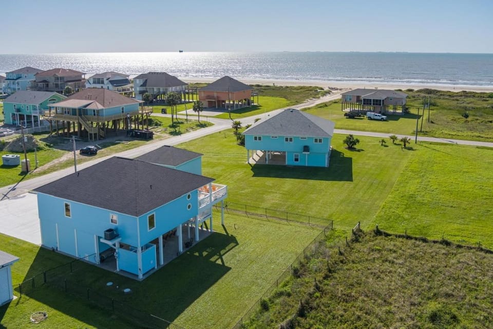 Gulf Winds home House in Bolivar Peninsula
