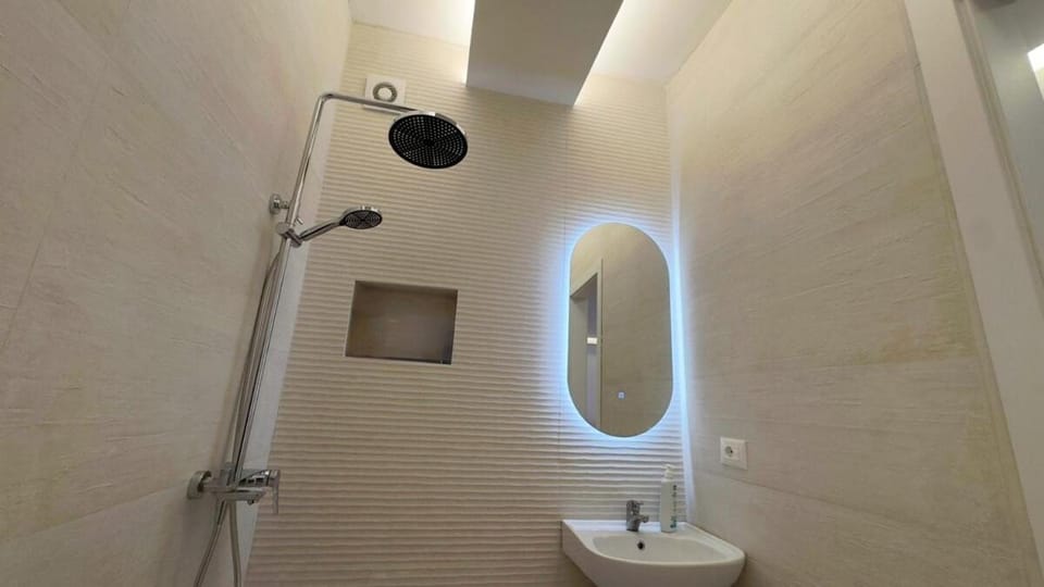 Spacious Luxury Apartment Apartment in Tirana