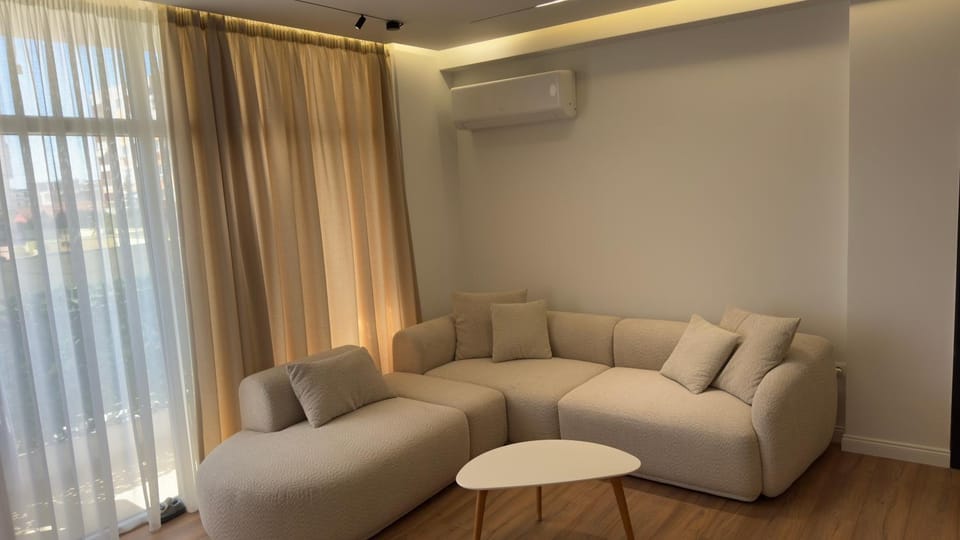 Spacious Luxury Apartment Apartment in Tirana