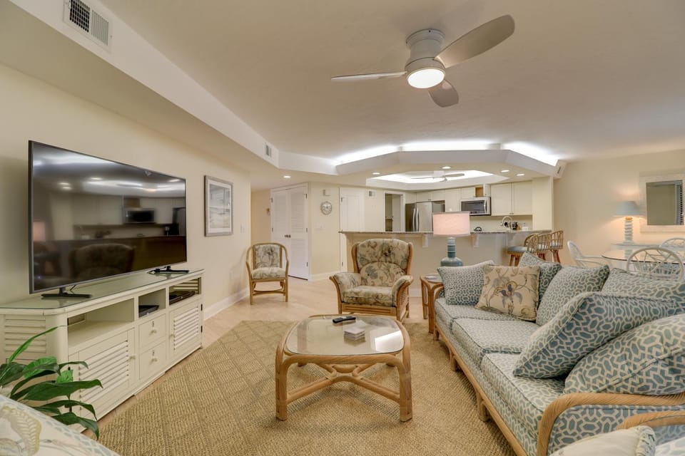 Pine Cove 204 House in Sanibel Island