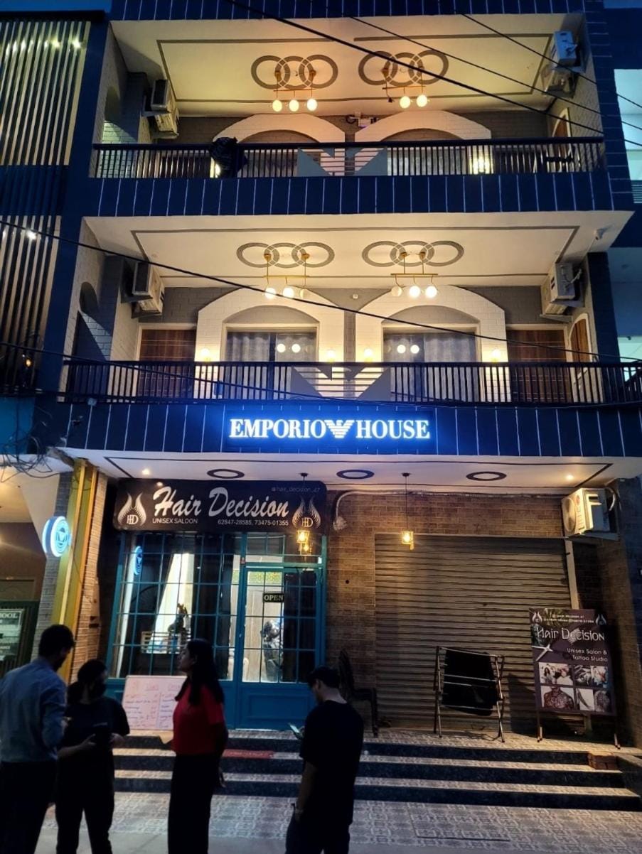 Old School Appartment Apartment in Punjab, India