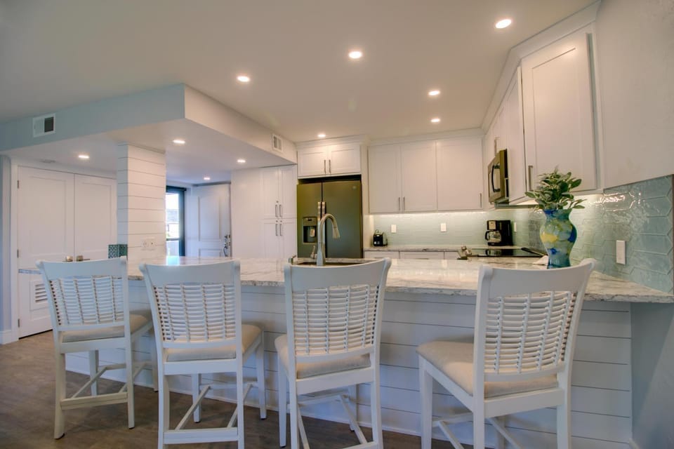 Mariner Pointe 732 House in Sanibel Island
