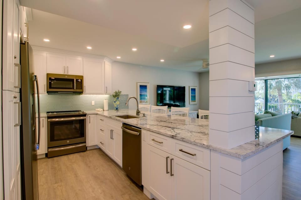 Mariner Pointe 732 House in Sanibel Island