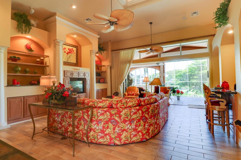 Pyrula's Palace House in Sanibel Island