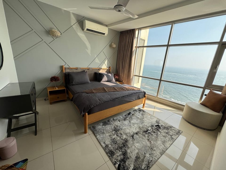 Sky and sea luxury emaar 2 and 3 bed apartments Apartment in Karachi