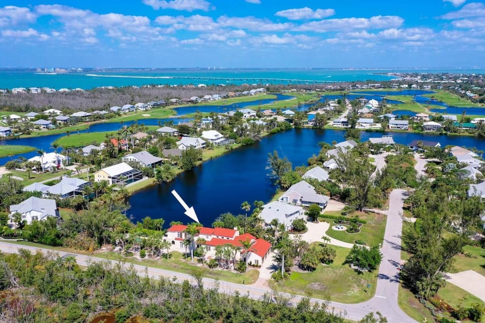 Castle By The Sea House in Sanibel Island