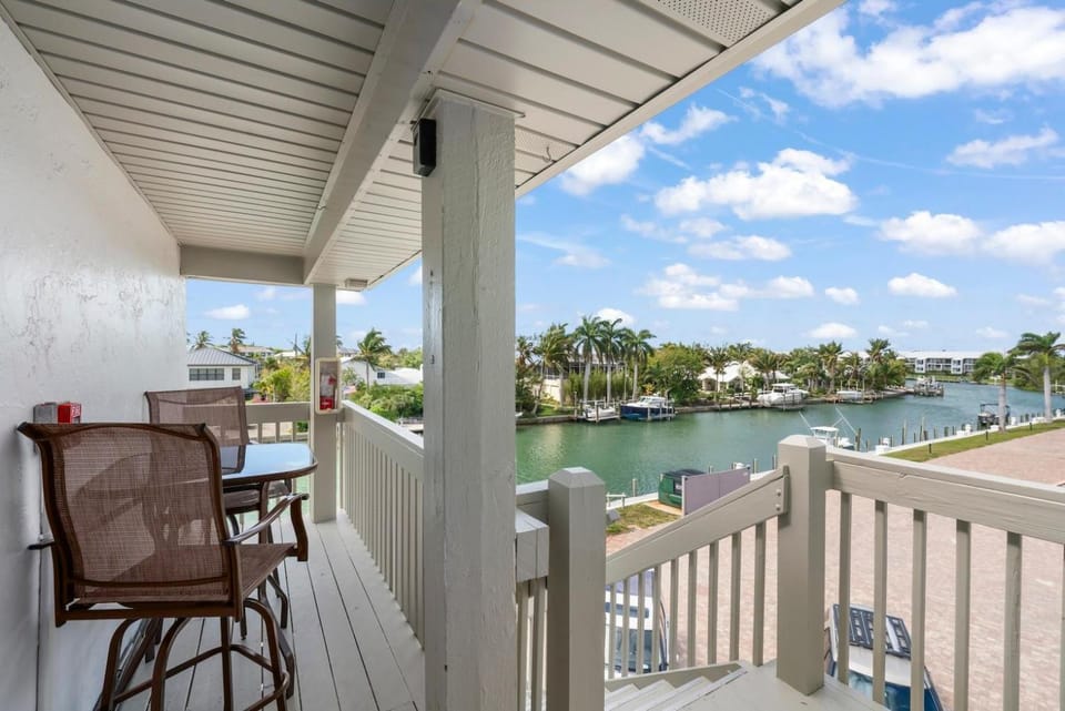 Mariner Pointe 813 House in Sanibel Island