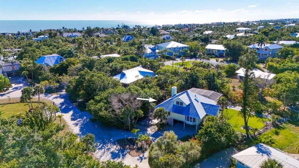 Lighthouse Lookout House in Sanibel Island