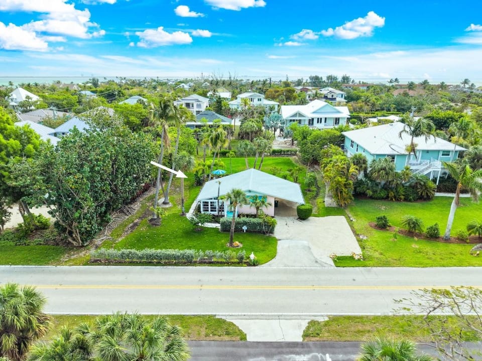 Little Palm Cottage House in Sanibel Island