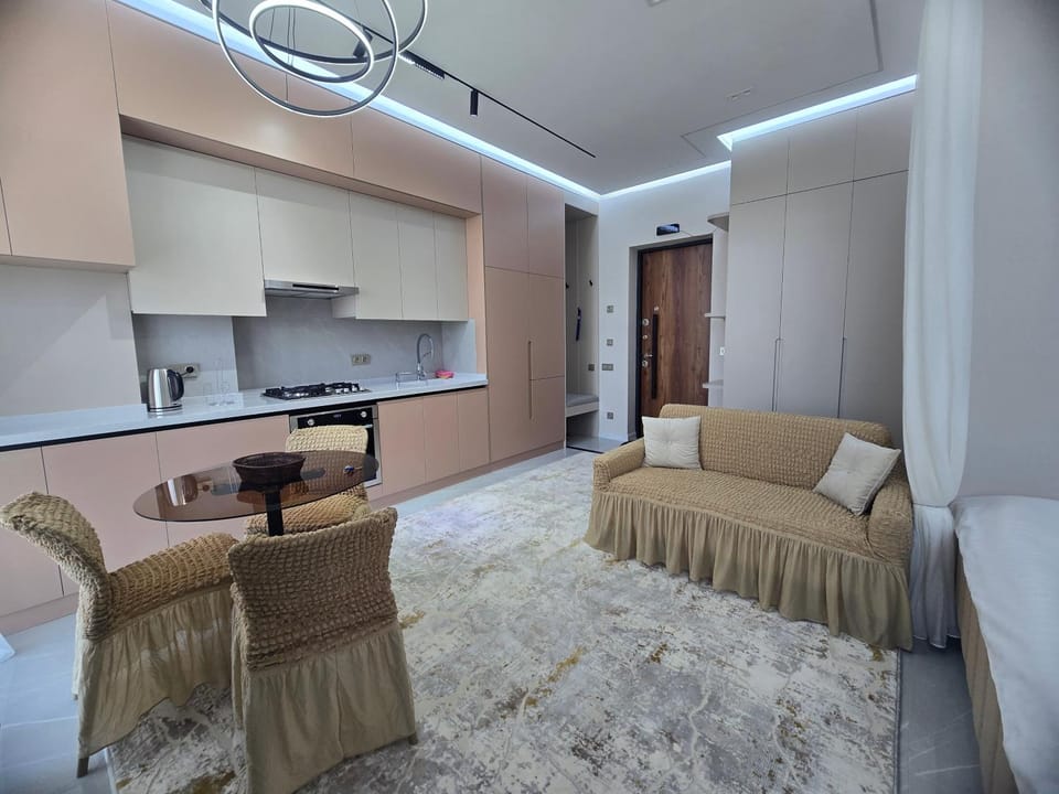 Kitchen or kitchenette, oven, kitchen, kitchen
